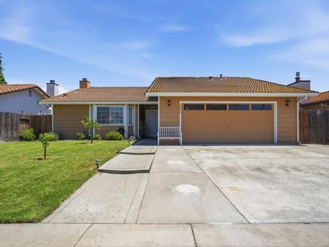 House for sale in Ceres, California