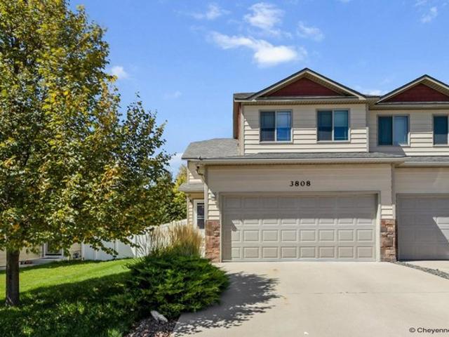 Townhouse for sale in Cheyenne, Laramie County
