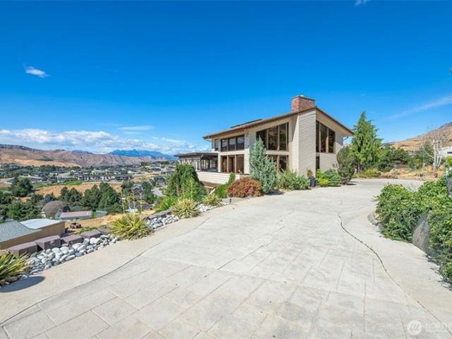 House for sale in Wenatchee, Washington