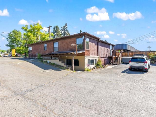 Commercial for sale in Yakima