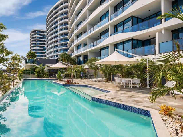 Apartment for rent in Biggera Waters, Gold Coast City