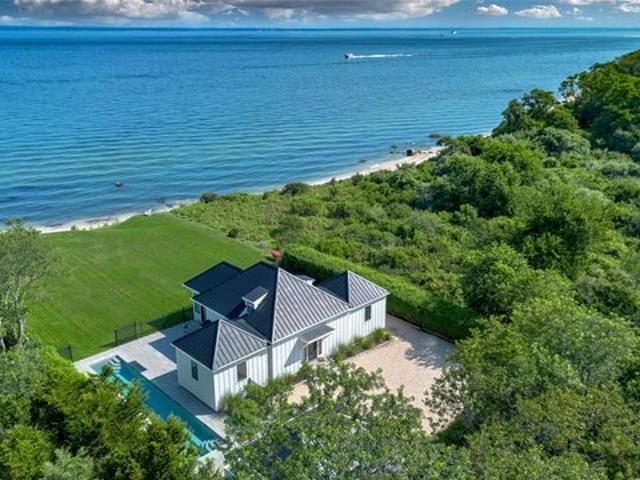House for sale in Argyle, New York