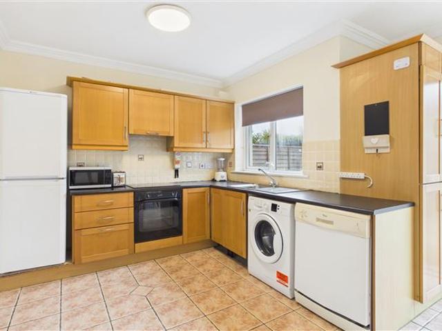 Terraced House for sale in Gaillimh, Connacht