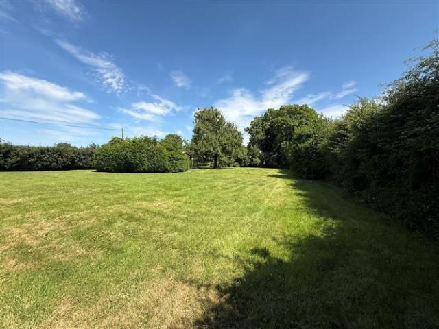 Terraced House for sale in Robertstown, North Tipperary
