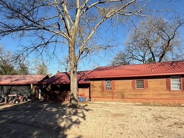 House for sale in Palestine, Texas
