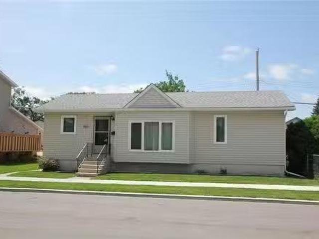 House for sale in East St. Paul, Manitoba