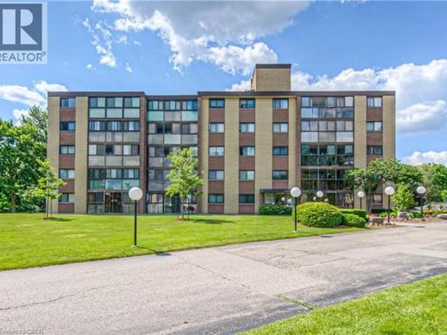 Condo for sale in Cambridge, Southwestern Ontario