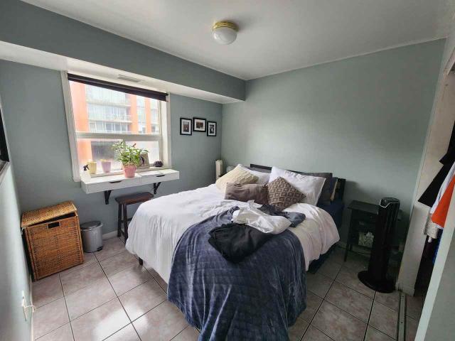 Apartment for rent in Somerset, Ottawa