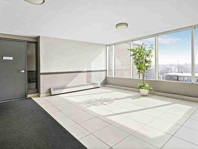 Apartment for rent in Vanier, Oshawa