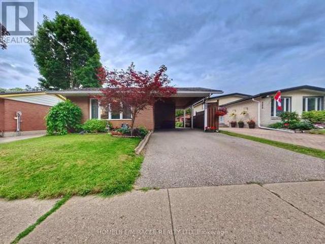 House for sale in Waterloo, Ontario