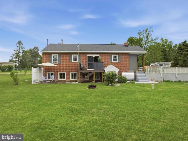 House for sale in Shady Grove, Pennsylvania