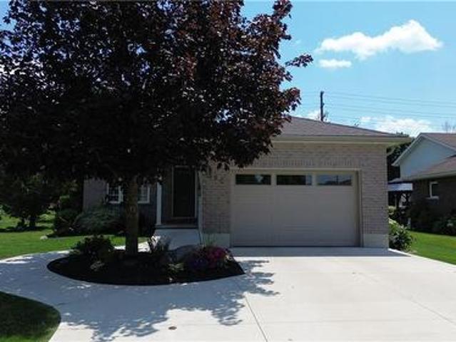 House for sale in Perth, Ontario