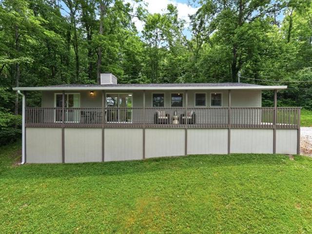 House for sale in Williamstown, Kentucky