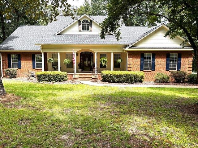 House for sale in Elmore, Alabama