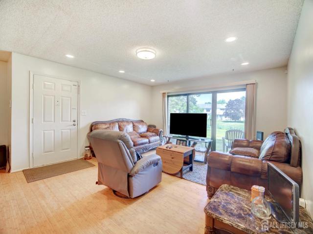Condo for sale in Piscataway, New Jersey