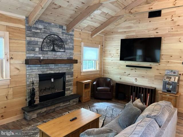 House for sale in Hardy, West Virginia