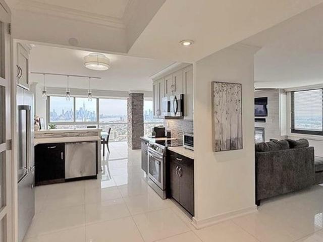 Condo for sale in Hudson, New Jersey