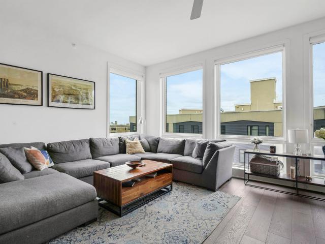 Condo for sale in Hudson, New Jersey