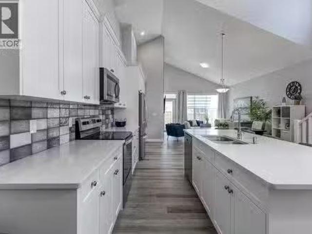 House for sale in Alberta