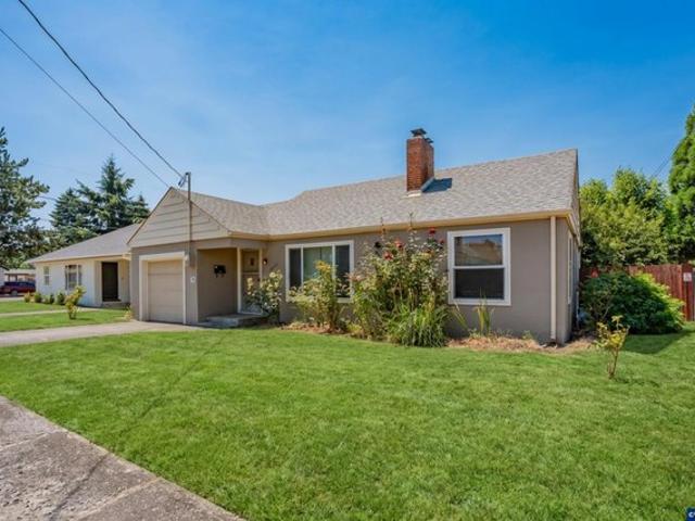 House for sale in Oregonia