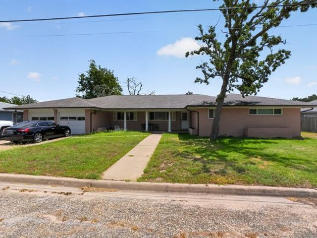 House for sale in Giddings, Texas