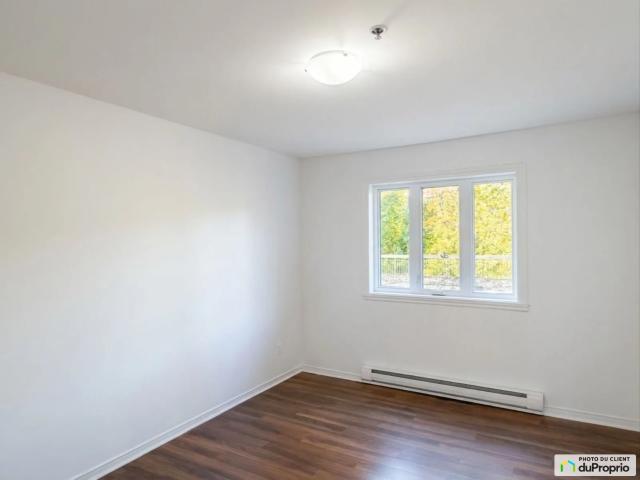 Apartment for rent in Saint-Lambert, Montérégie
