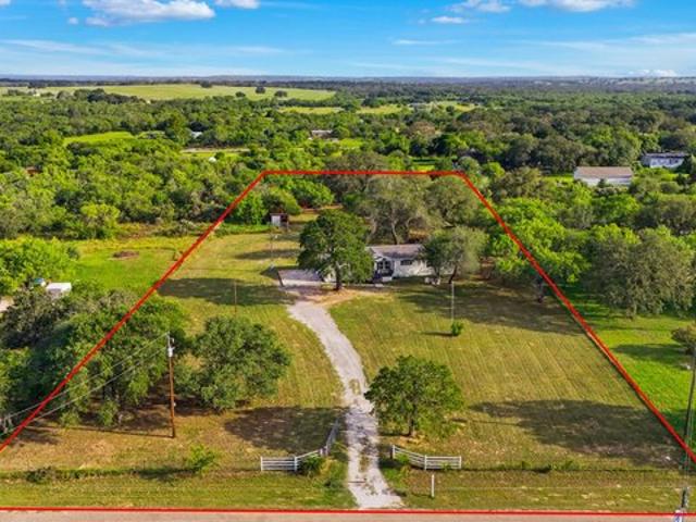 House for sale in Lytle, Texas
