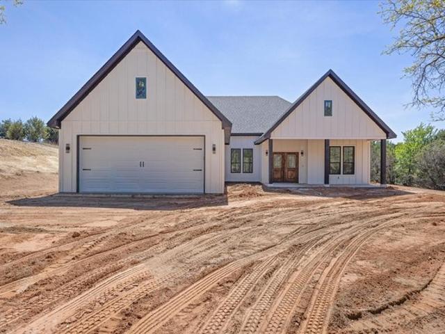 House for sale in Bluff Dale, Texas