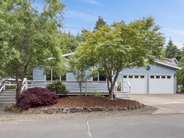 House for sale in Oregonia