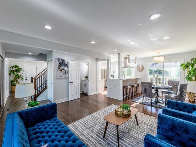 House for sale in Medinah, Illinois