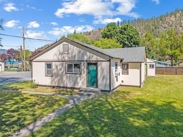 House for sale in Kettle Falls, Washington
