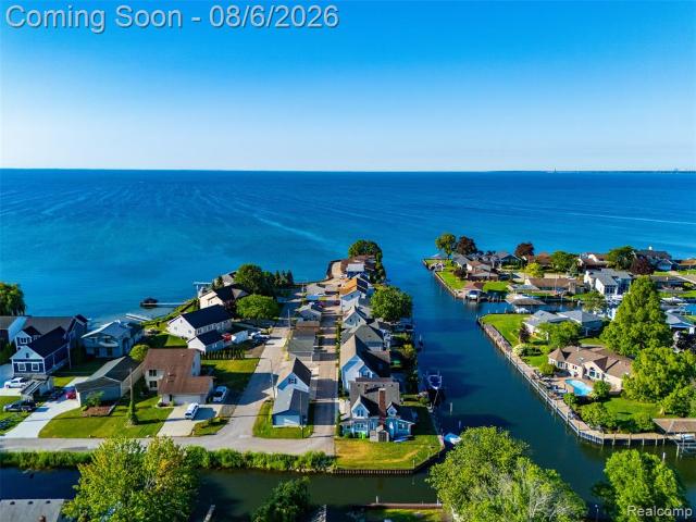 House for sale in Harrison Township, Michigan