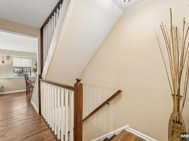 Condo for sale in Ridge Gardens, Mahwah