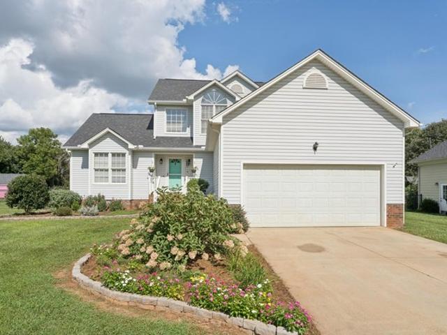 House for sale in Alamance, North Carolina