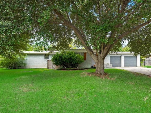 Property for sale in Benbrook, Texas