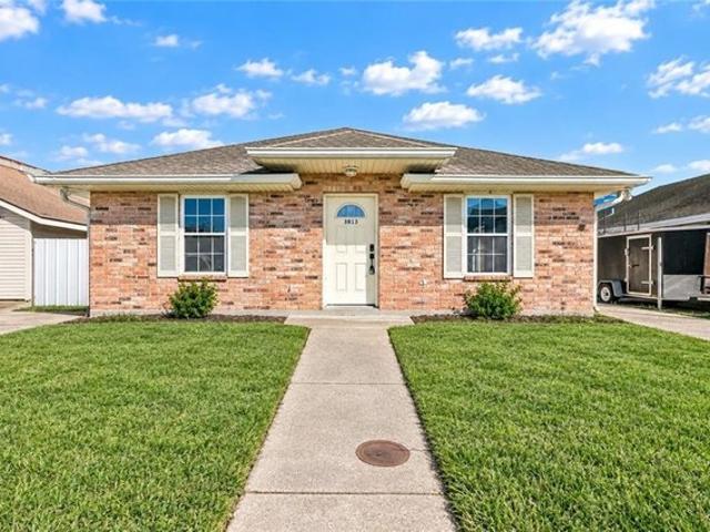 House for sale in Versailles, Chalmette