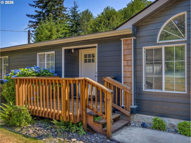 House for sale in Astoria, Clatsop County
