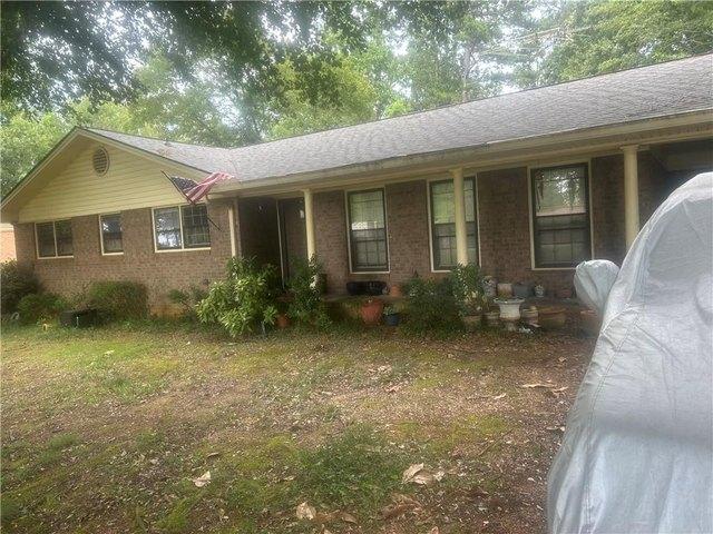 House for sale in Oakwood, Georgia