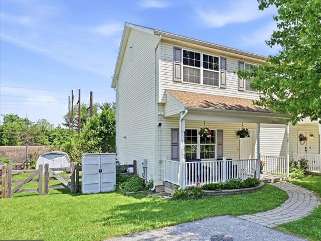 Townhouse for sale in Chester, Pennsylvania