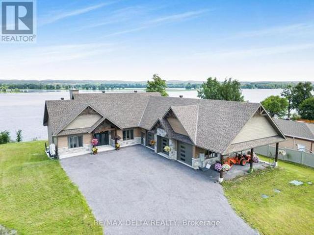 House for sale in Clarence-rockland, Ontario