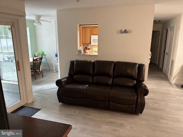 Condo for sale in Small Crossings, Hampstead