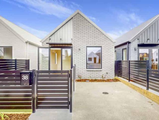 House for rent in Paraparaumu, Wellington