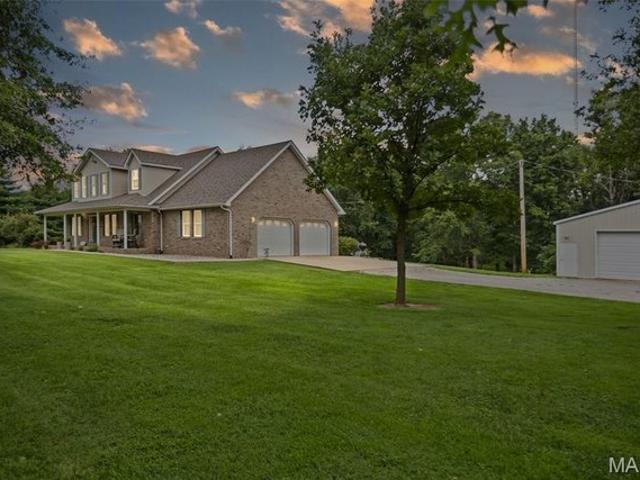 House for sale in Godfrey, Illinois