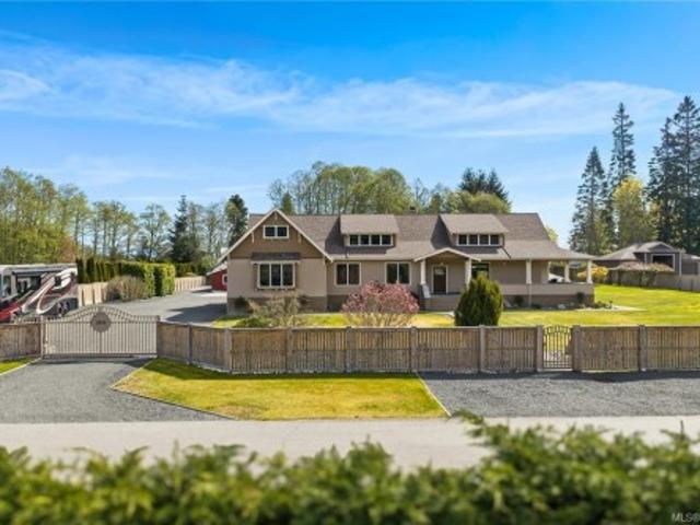 House for sale in Shelter Point, Area D (Oyster Bay/Buttle Lake)