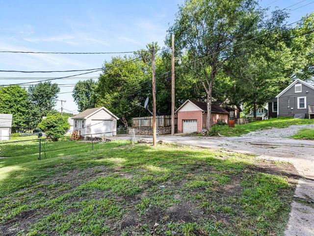 House for sale in Buchanan, Missouri