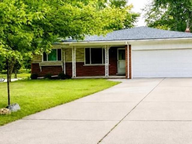 House for sale in Harrison Township, Michigan