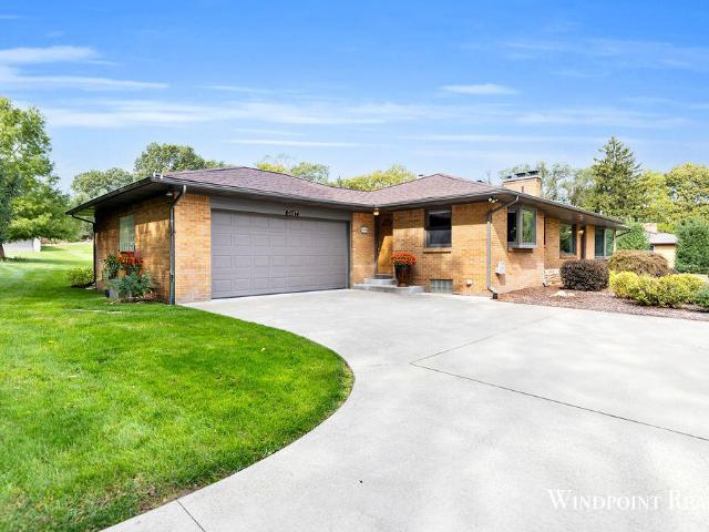 House for sale in Walker, Kent County