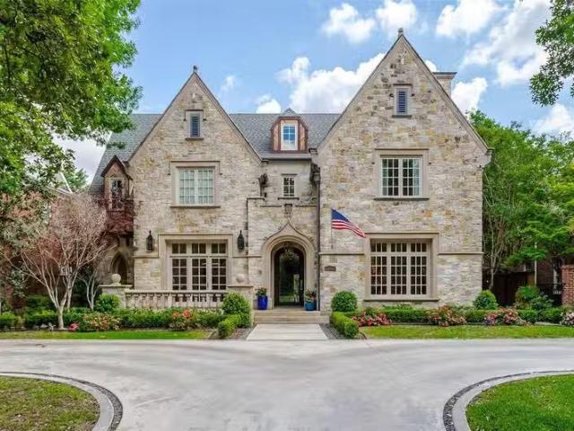 House for sale in Dallas
