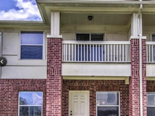 Condo for sale in Missouri City, Texas