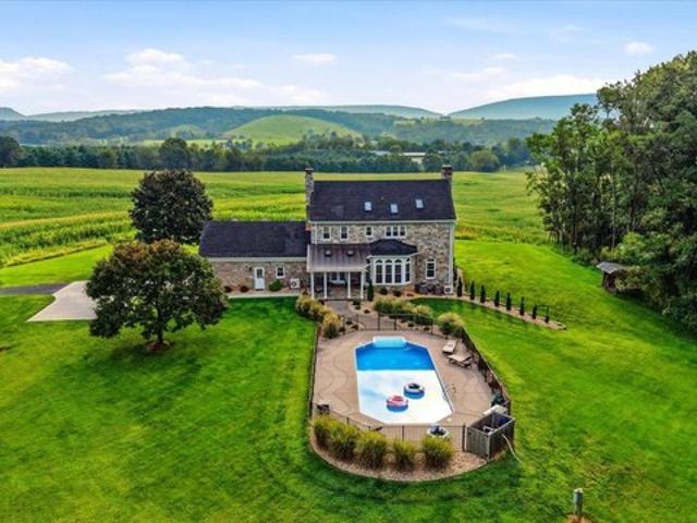 House for sale in Virginia